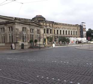 Rund um die Frauenkirche