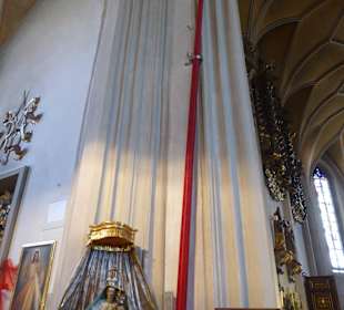 Die 13m hohe Holzkirchner Kerze