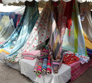 Eindrücke vom Rundgang über den Markt von Elne