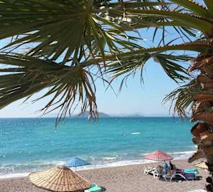 Der ca. 300 Meter entfernte Strand von Calis