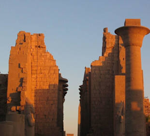 Karnaktempel bei Sonnenuntergang