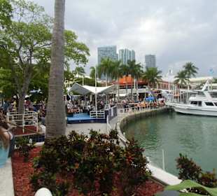 Bayside Market Place