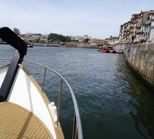 Das River-Taxi hat abgelegt