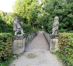 Zugang zum "Zwerglgarten"