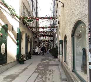 Weihnachtliche Goldgasse