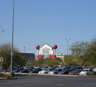 Outlet Center