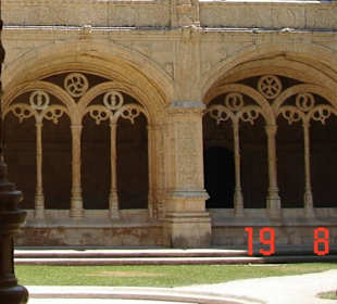 Króżganki w klasztorze - elementy dekoracyjne 