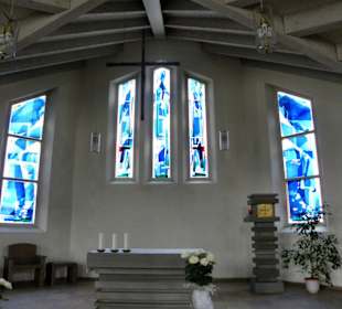 Kath. Kirche Hl. Dreifaltigkeit Kühlungsborn