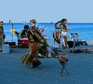 Szenen aus Mandraki-Hafen