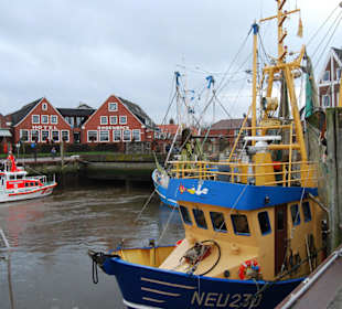 Hafen Neuharlingersiel