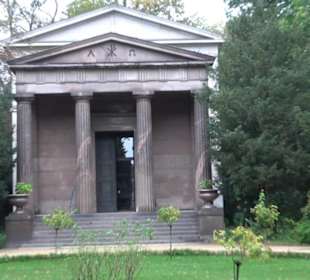 Mausoleum 