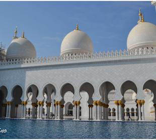 Zayed Grand Moschee, Säulengang