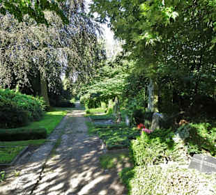 Rundgang über den Mühlenfriedhof