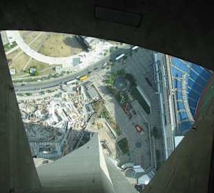 CN Tower Toronto.Blick durch den Glasboden.