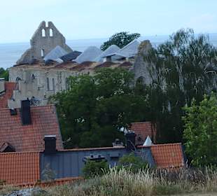 Blick auf die Ruine der St. Nicolaikirche