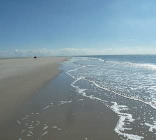 Liegt hinter dem Leuchtturm