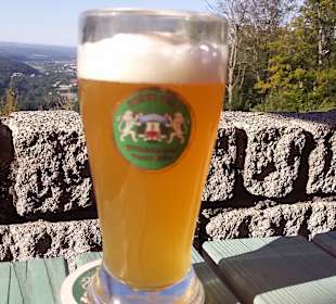 Bei der Brauereigaststätte Wittelsbacher Turm