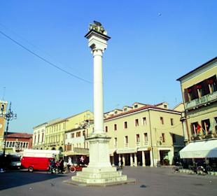 Piazza Vittorio Emanuele