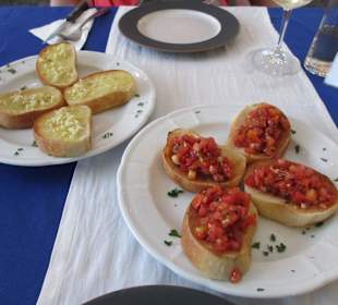 Knobibrot und Bruscetta