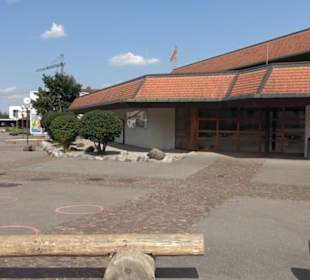 Burghof-Halle
