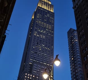Empire State Building 