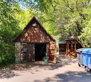 Im Vorbereich zur Burg