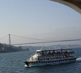 Schiffe auf dem Boporus