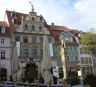 Am Rathausplatz von Erfurt