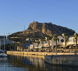 Zamek św. Barbary (Santa Bárbara)