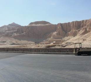 Totentempel der Hatschepsut