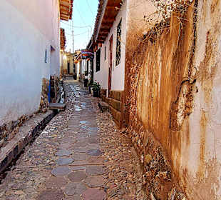 San Blas-The Artists District