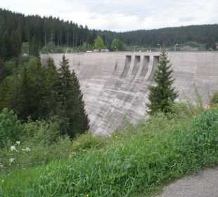 Staumauer am Schluchsee