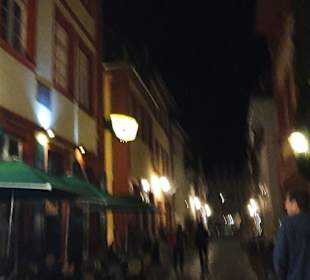 Kneipenstrasse eine nach der anderen