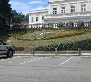 Blick auf die berühmte Blumenuhr