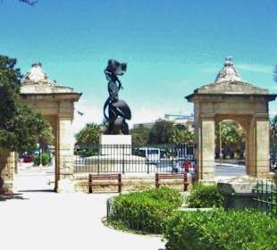 The Mall Gardens