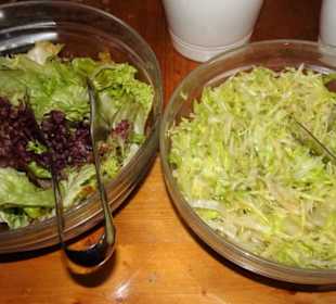 Salatbüffet im Gasthof-Hotel zum Löwen