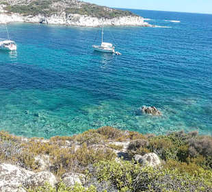 Bucht bei Kalamitsi