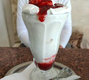 Raith's deli, gelateria and bakery