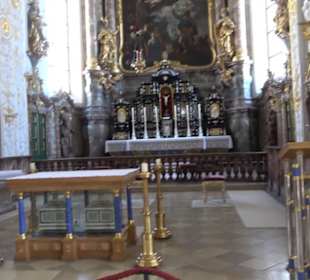 Hofkirche „Unserer Lieben Frau“