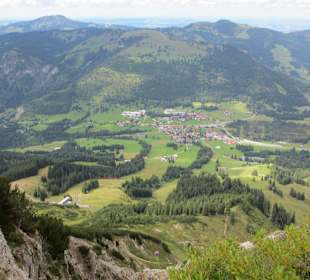 Blick vom Iseler aus