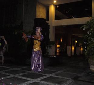 Balinesiche Tänze im Restaurant Caramel