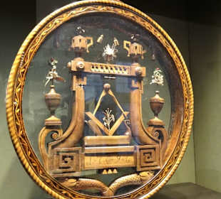 Historische Zunftschilder