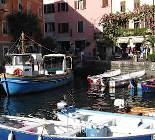 Hafen in Limone