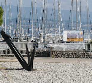 Strand von Ičići an der kroatischen Adriaküste