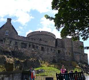 Blick auf den Palast