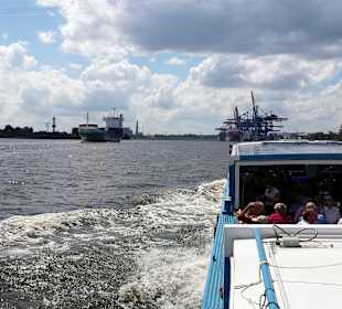 Hafenrundfahrt