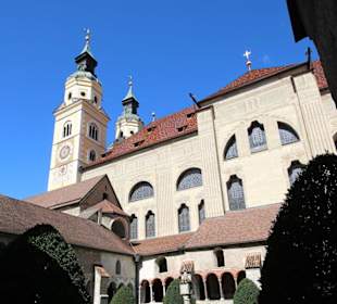 Außenansicht von Süden