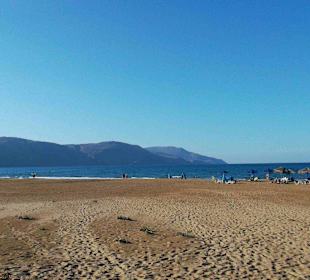 Strand Richtung Giorgiopolis