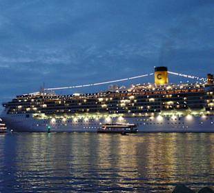 Costa beim Auslaufen