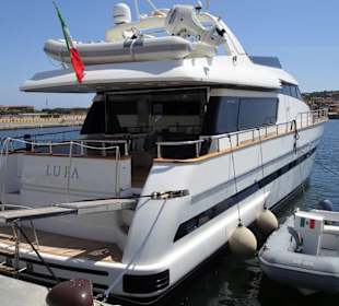 Rundgang druch den Yachthafen von Porto Cervo